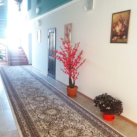 Guest House Arbat Cholpon-Ata Bagian luar foto