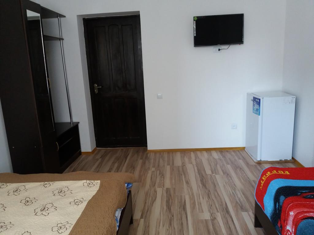 Guest House Arbat Cholpon-Ata Bagian luar foto