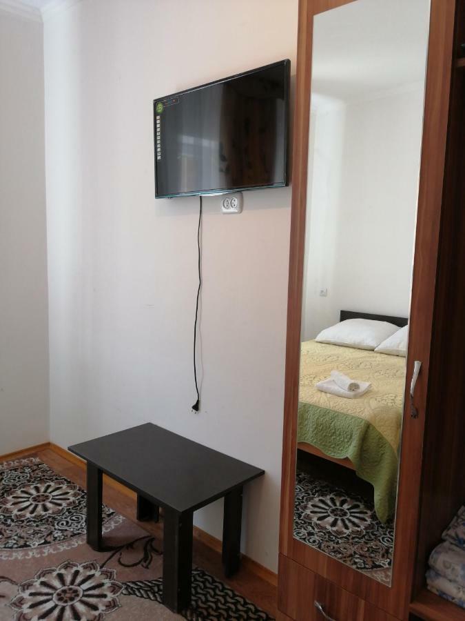 Guest House Arbat Cholpon-Ata Bagian luar foto